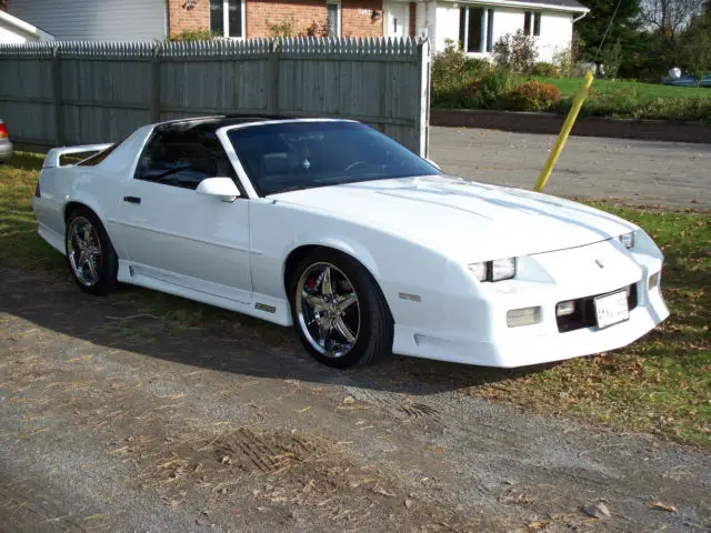 1991/1992 PEARL WHITE 305 TPI Z28 CAMARO 1LE T-TOP - Classic Chevrolet ...