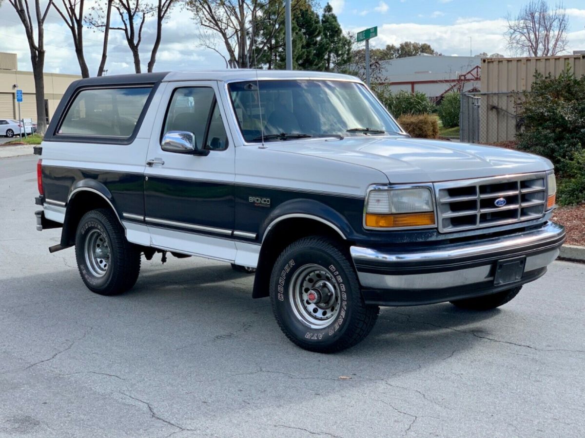 Ford Bronco 94