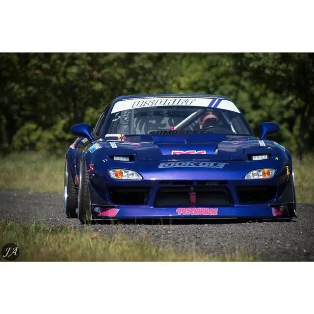 Mazda Rx7 Drifting