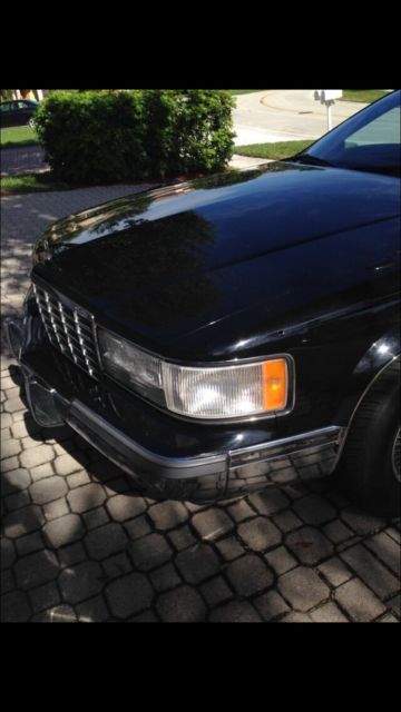 4 door Fleetwood Cadillac - Classic Cadillac Fleetwood 1993 for sale