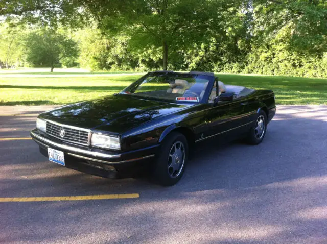 Convertible Cadillac Allante - Classic Cadillac Allante 1991 for sale