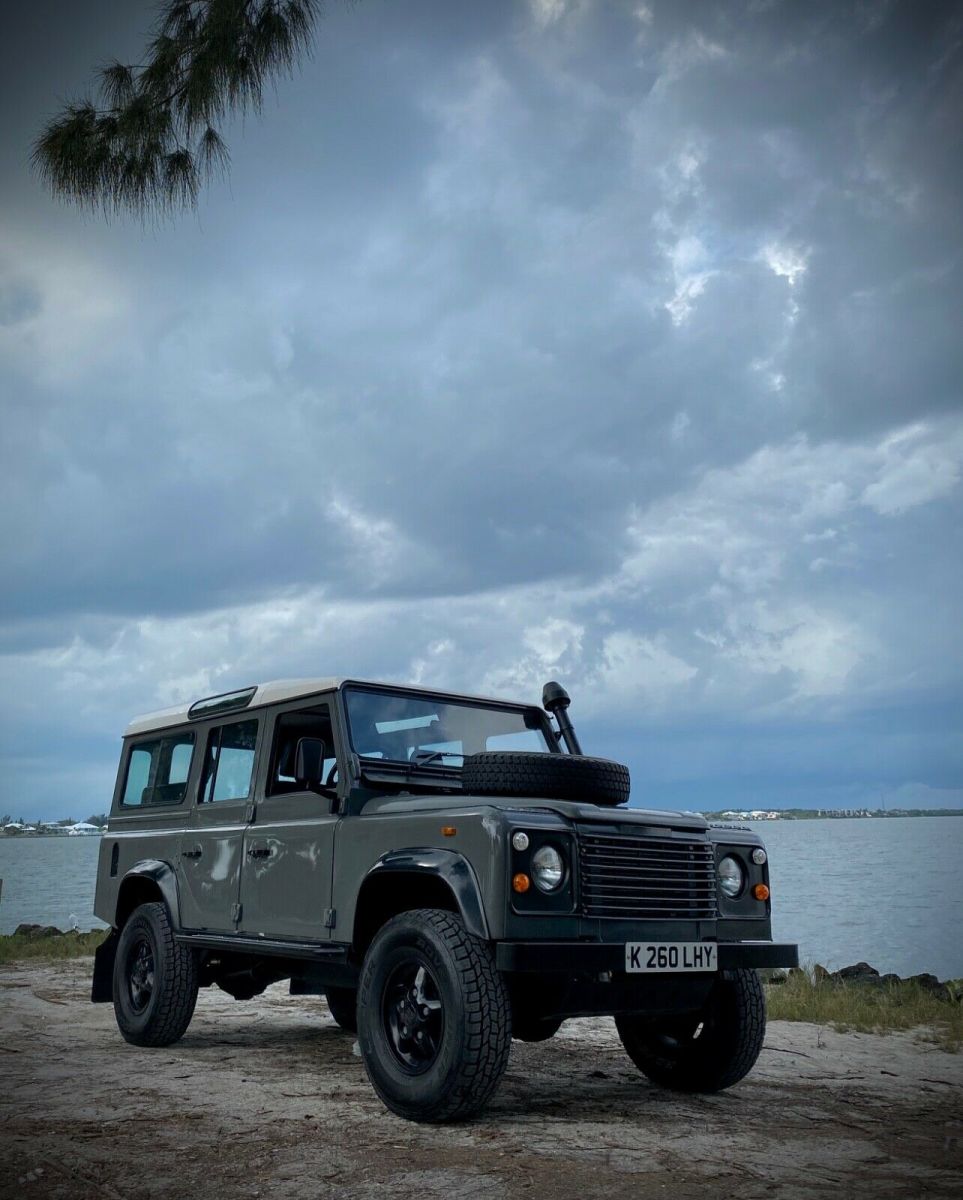 Perfect 1992 Land Rover Defender 110 turbo diesel right side drive ...