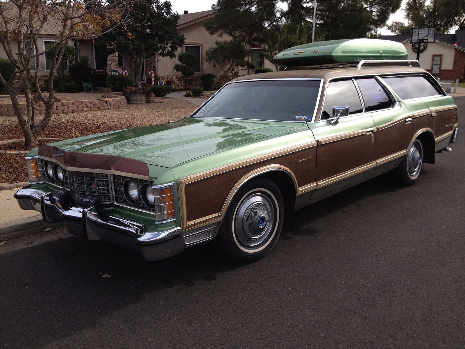 Ford Country Squire Station Wagon